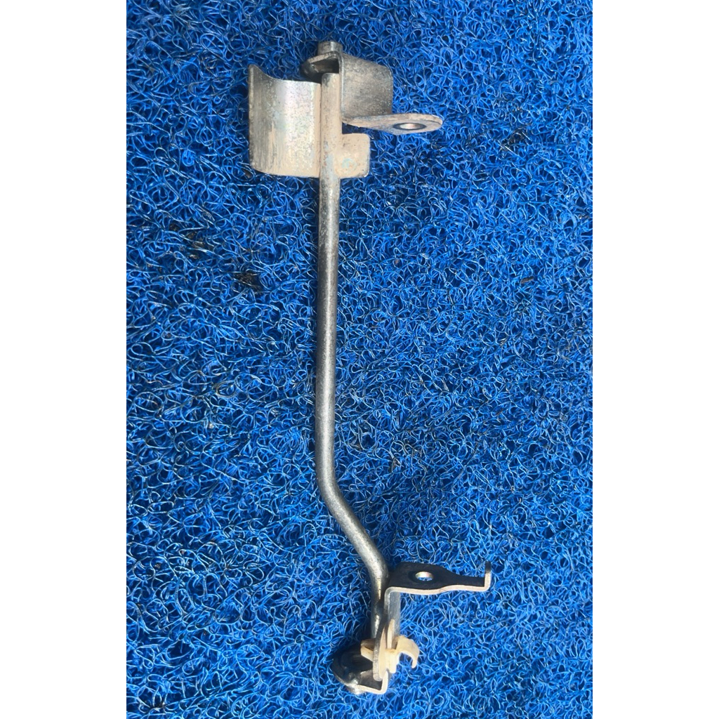 BRACKET / BREKET BESI PENGAMAN PANGKON DUDUKAN SAYAP HONDA SUPRA X 125 FI / HELM IN / BLADE FI