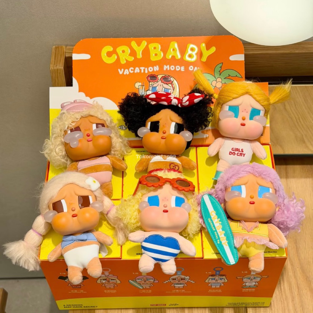 [READY] Cry Baby Series Bag Charm/Aksesoris Tas Kekinian Cry Baby Vacation/Gantungan Kunci Dan Tas L