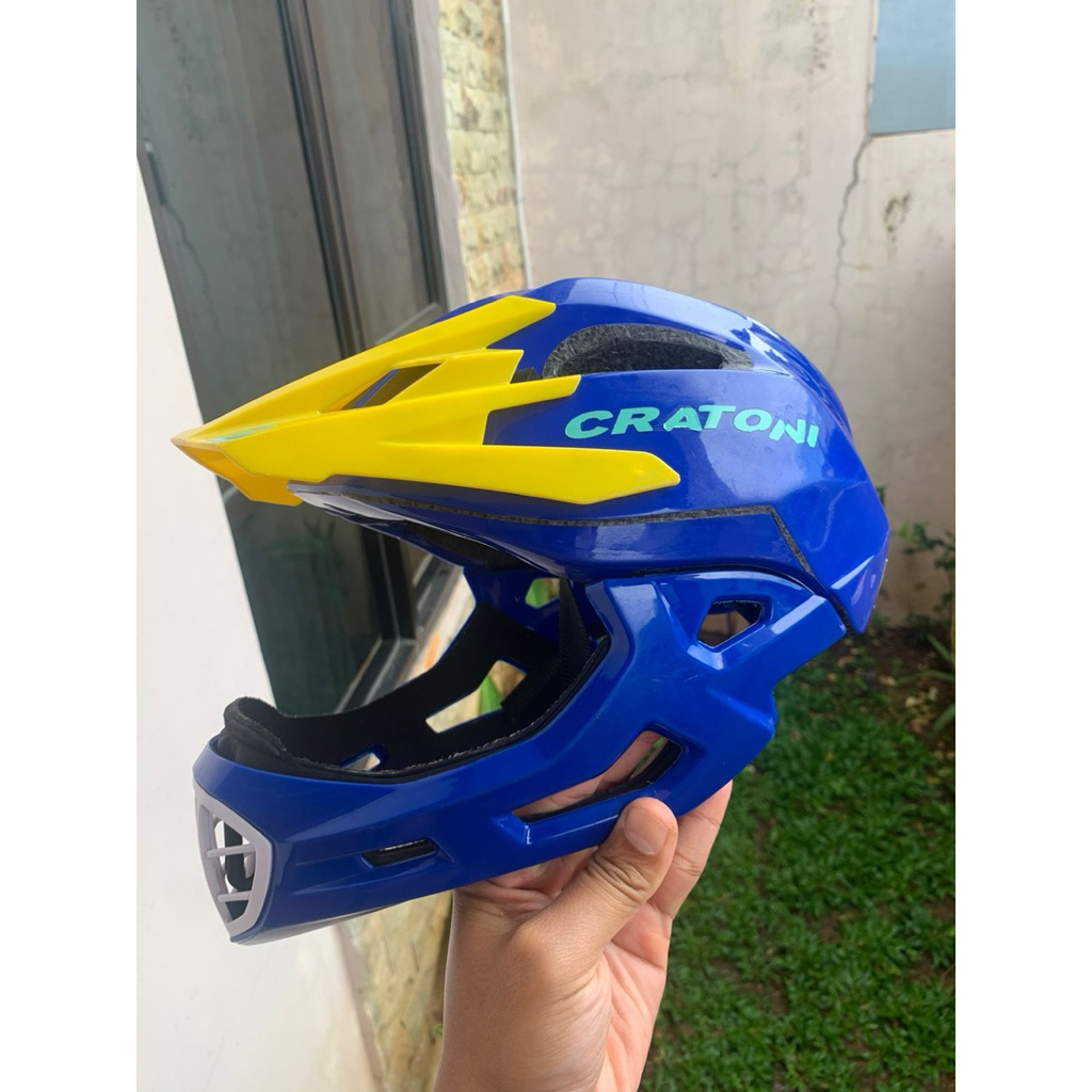 helm pushbike cratoni