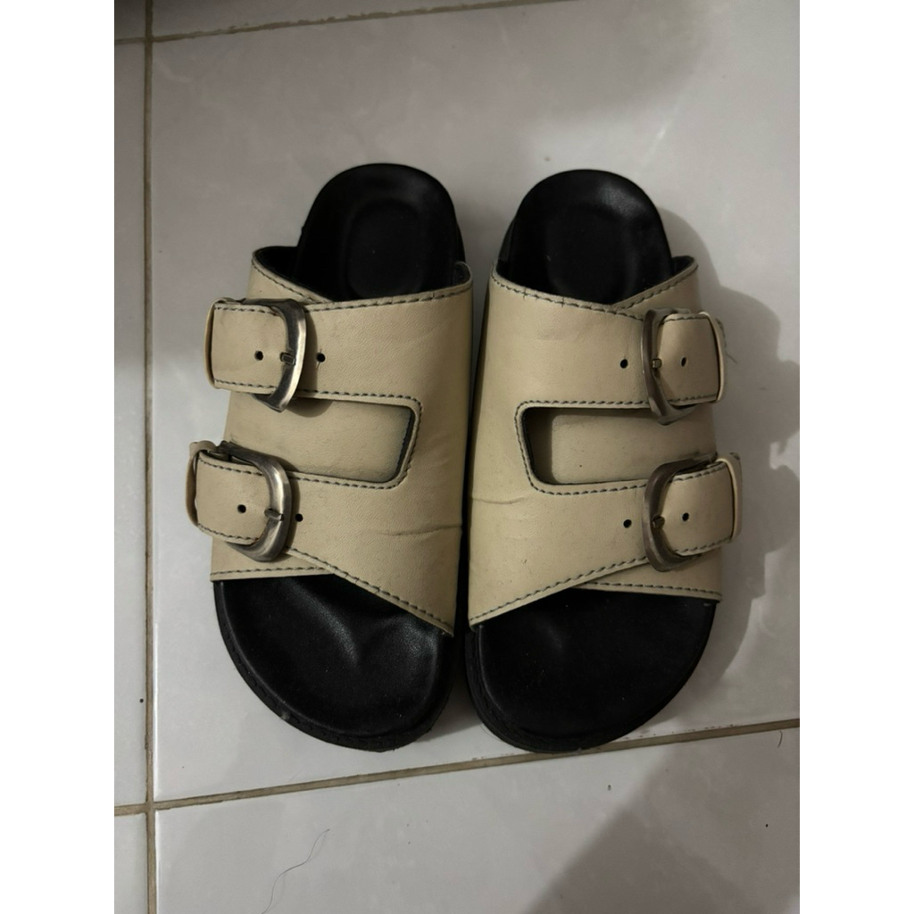 preloved sandal atozz “sera”