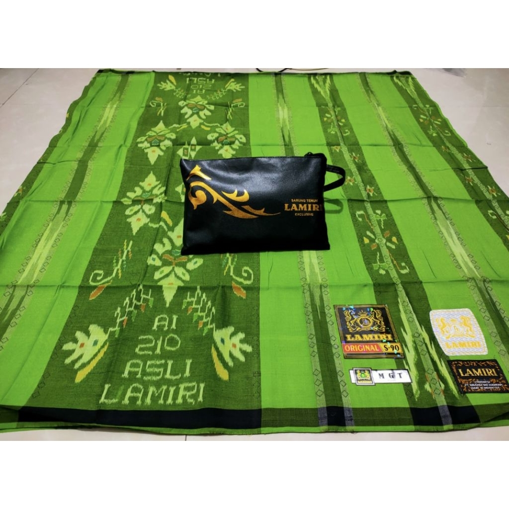 Sarung sutra lamiri MGT/210