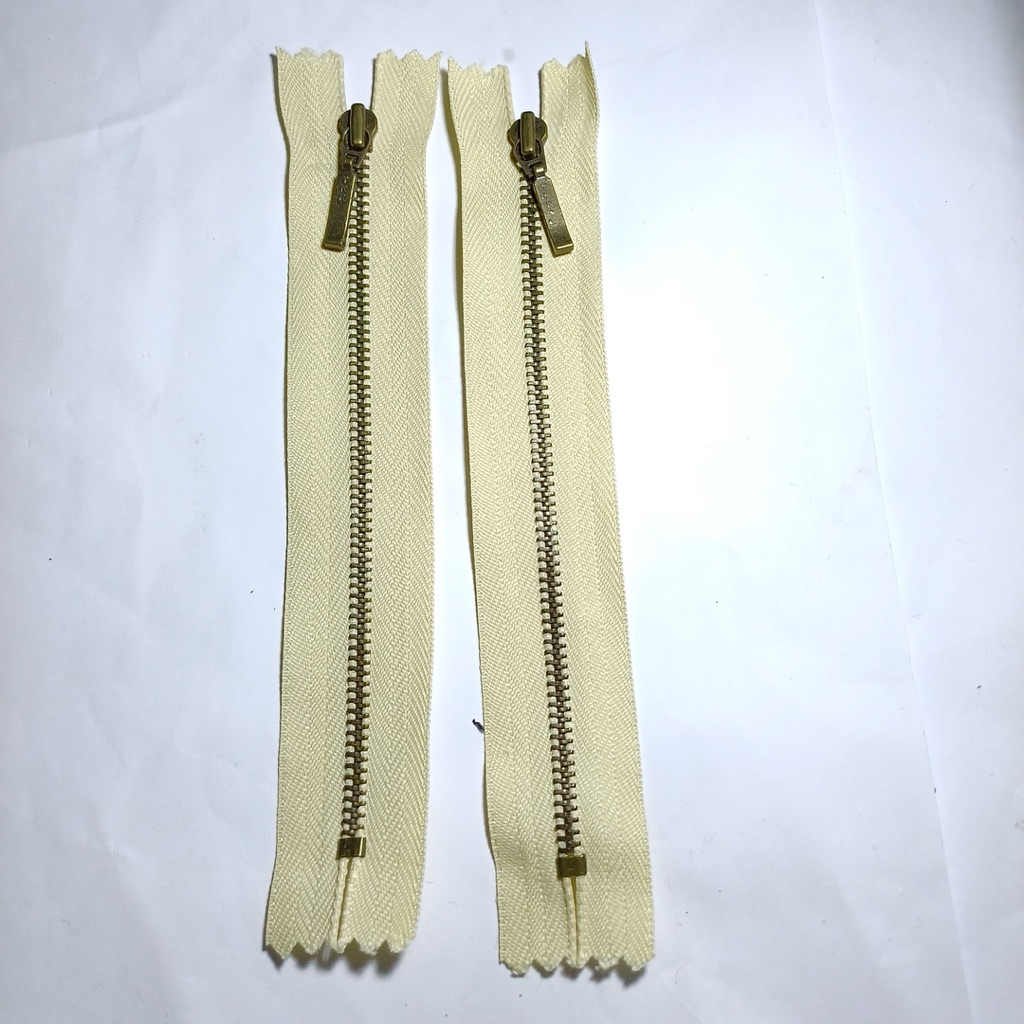 Resleting/Zipper YKK Metal ATG no 3