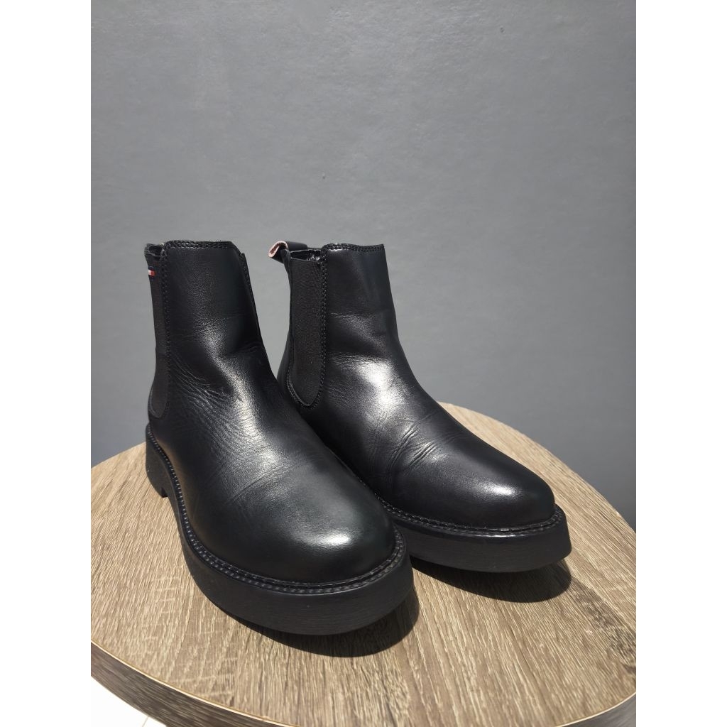 Sepatu Tommy Hilfiger Chelsea ' Second '