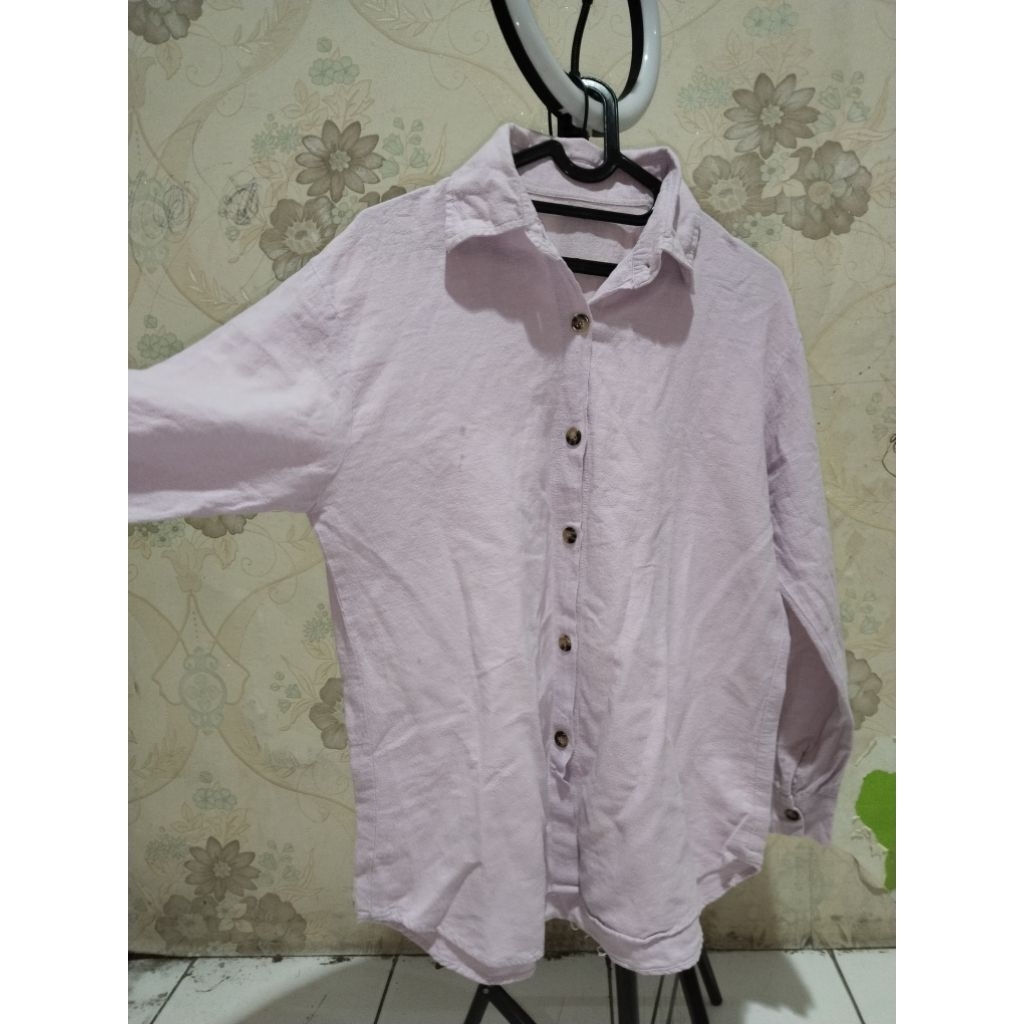 Preloved Aika Kemeja Ungu Muda