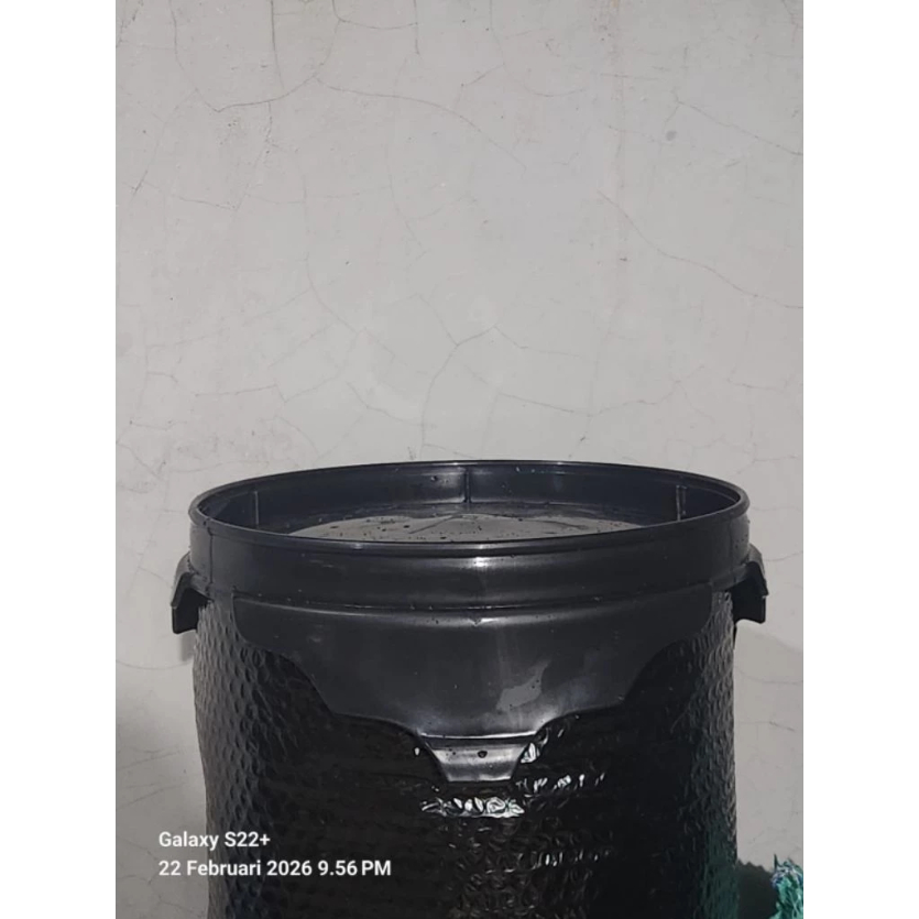 TEBOK PVC WARNA HITAM DIAMETER 33CM WARNA HITAM sangkar burung lovebird