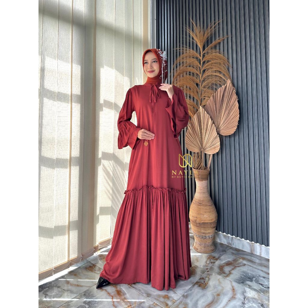 Dress Batari