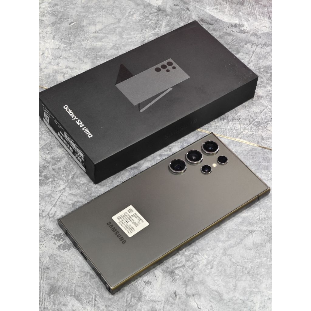 Samsung Galaxy S24 Ultra 1 Tb SEIN