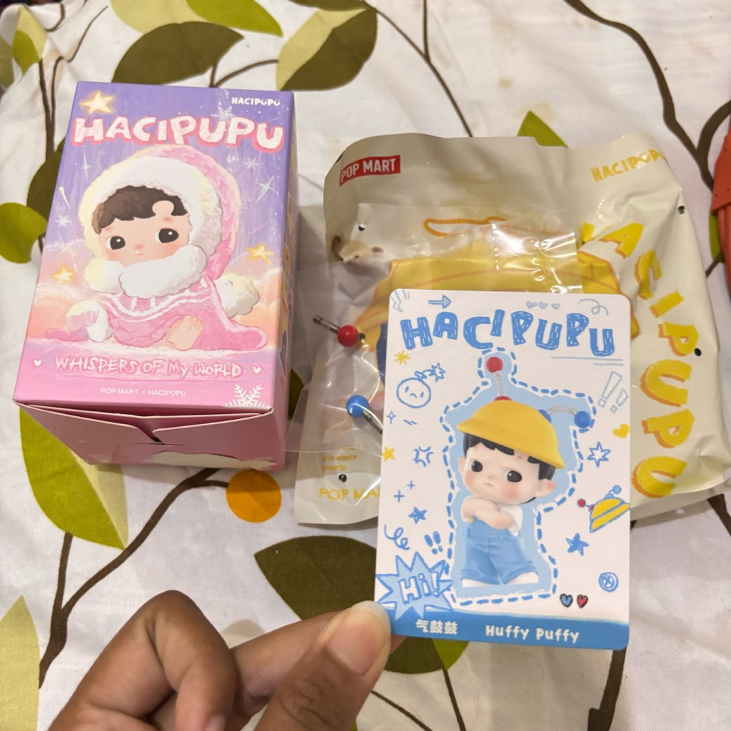 Hacipupu Huffy Puffy Whispers of My World Figur Original Popmart Termurah