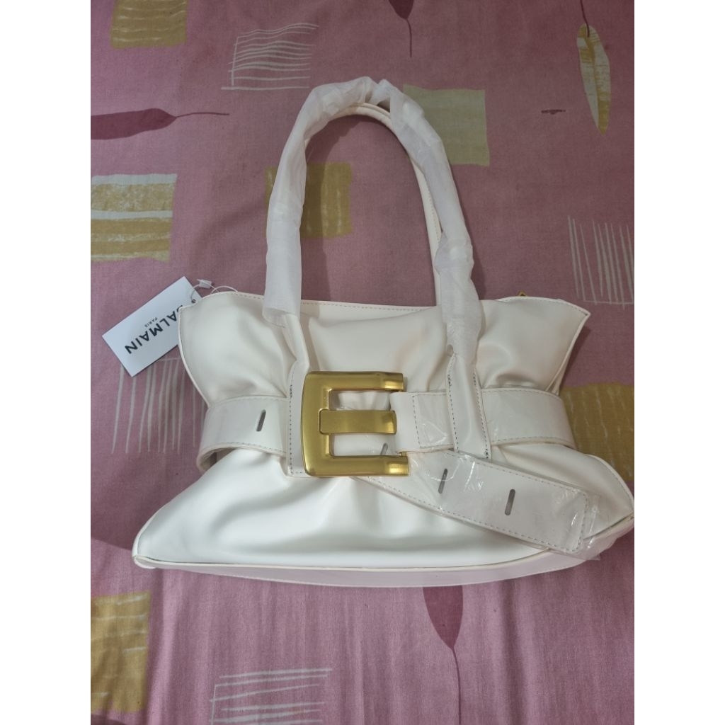 Tas Balmain belt white new