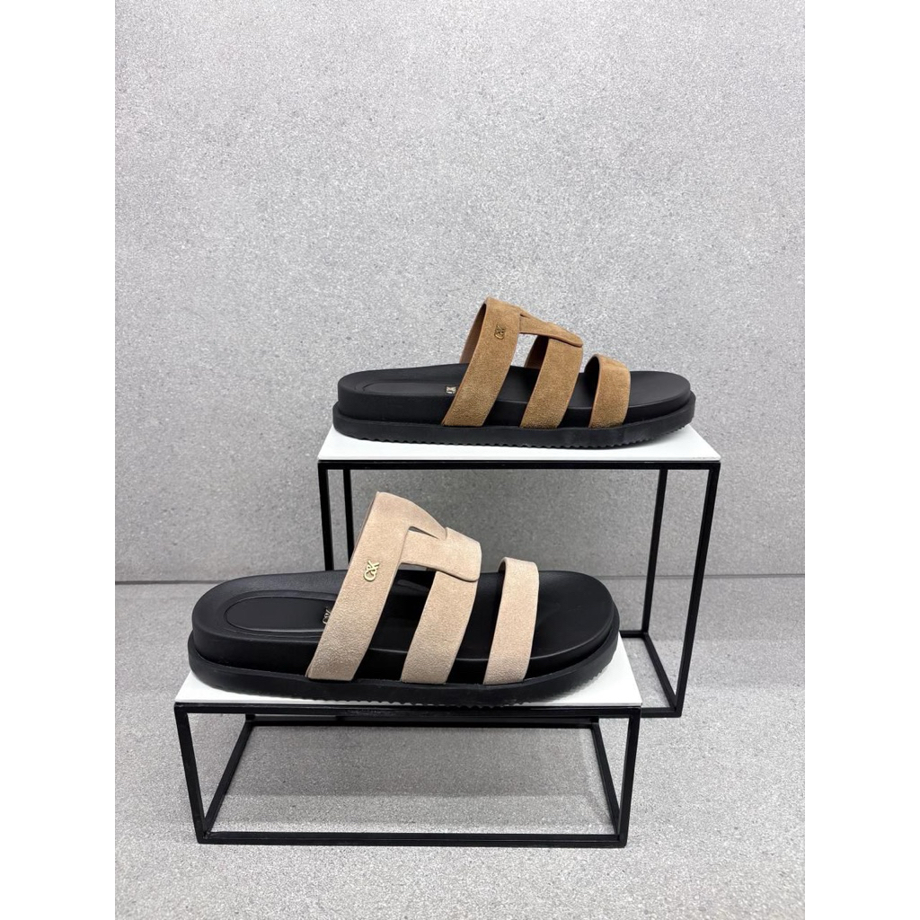 Sandal wanita flat Charles&keith original