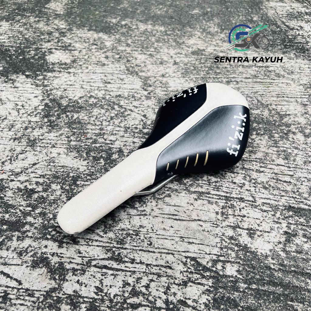 Saddle Fizik Antares R3