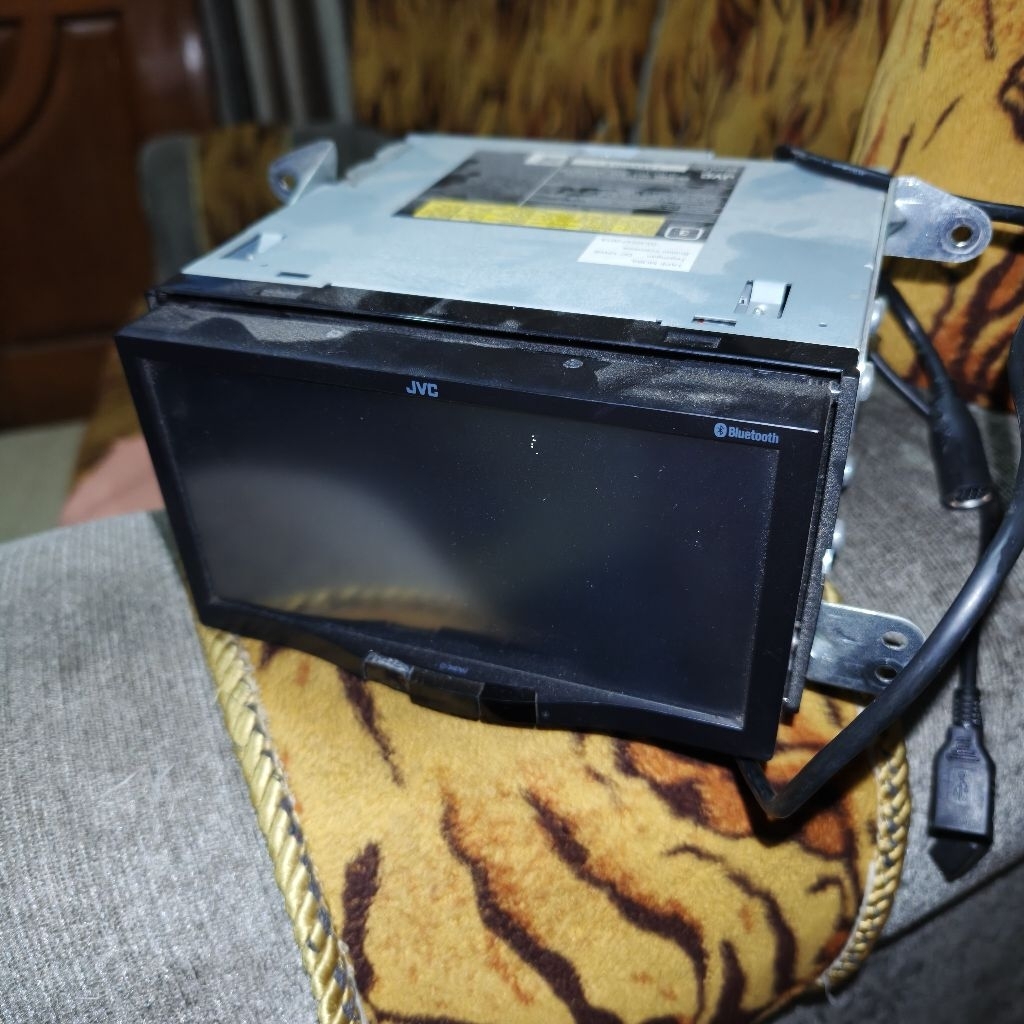 JVC KW AV70BTM Head Unit Bekas Copotan Second