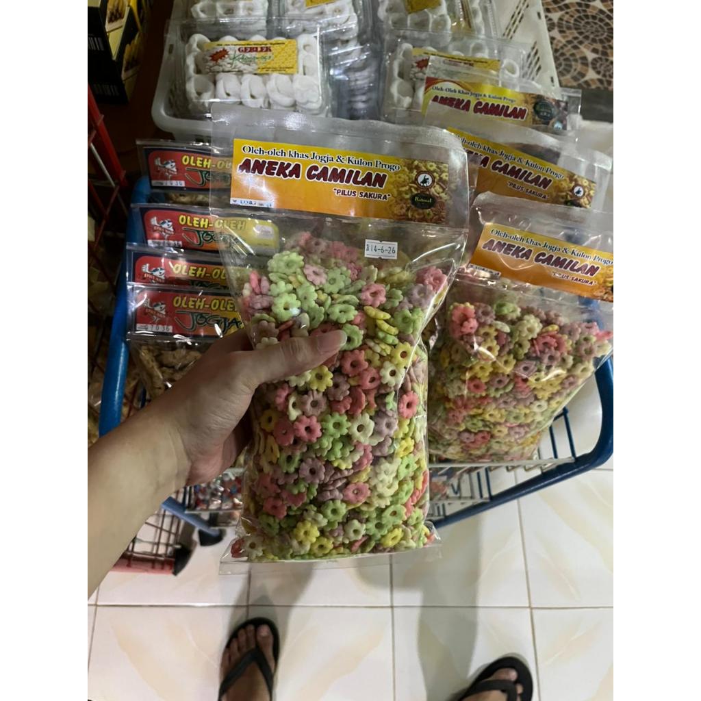 Pilus Sakura Renyah, Gurih, Camilan Jadul