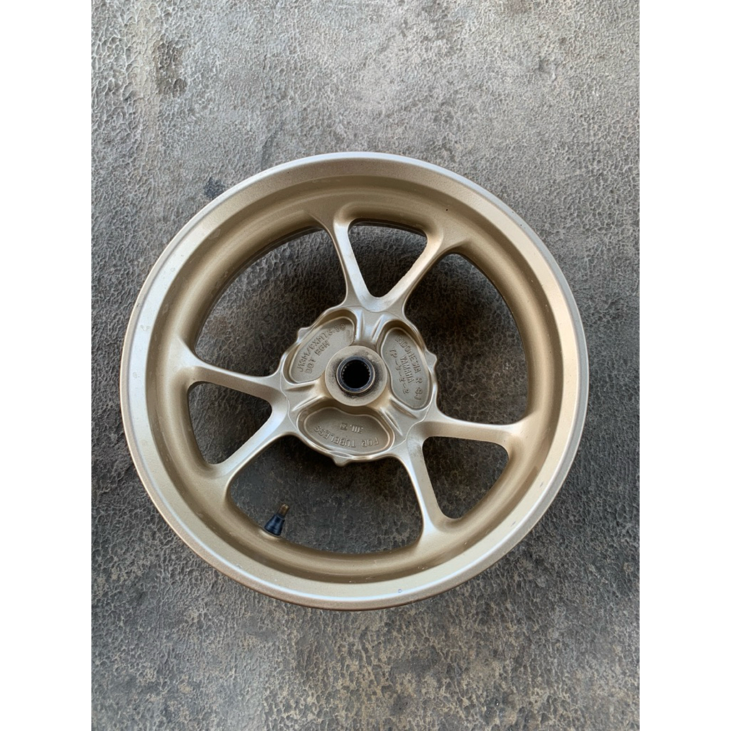 Pelek Velg Belakang Yamaha Nmax New Gold Muda Original copotan Bekas