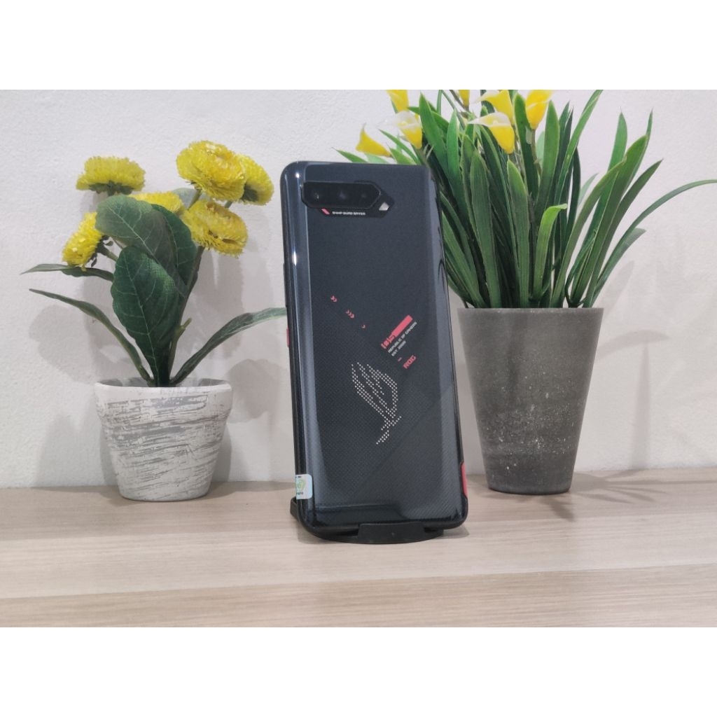 Asus ROG Phone 5S 8GB/128GB Resmi TAM Unit Only