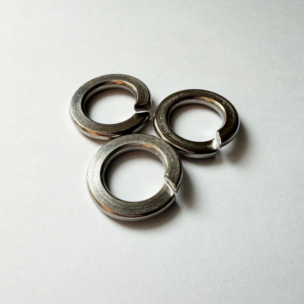 Ring Per M24 Stainless 304 ( Spring Washer)