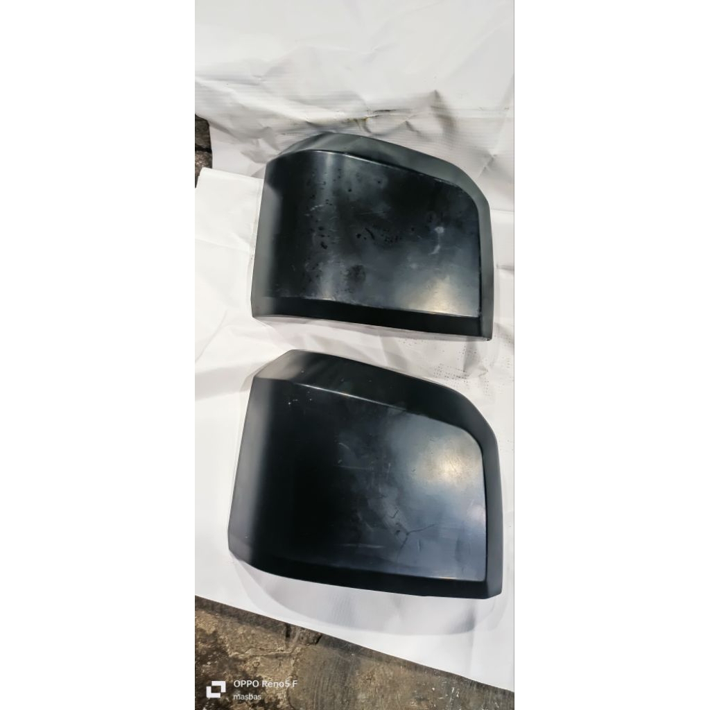cover spion Hiace premio