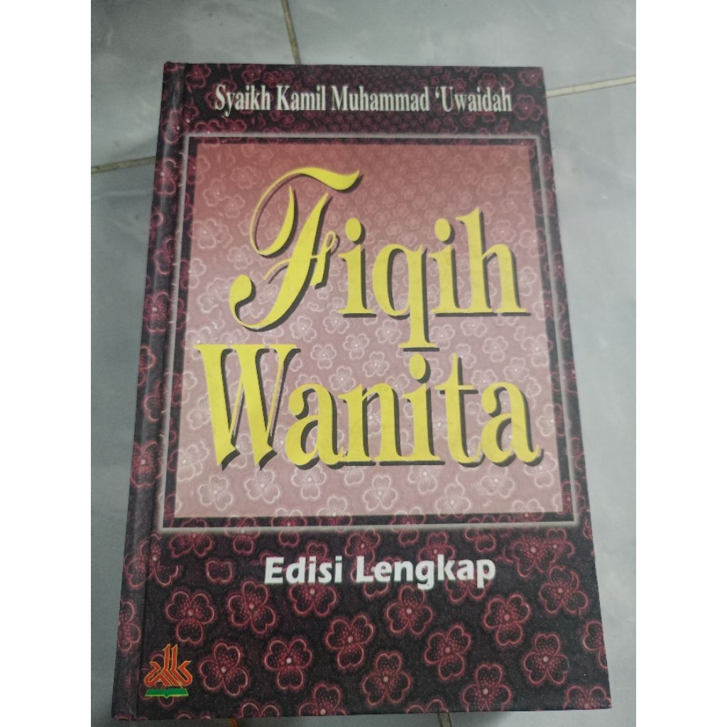 Fiqih Wanita edisi lengkap by Syaikh Kamil Muhammad U