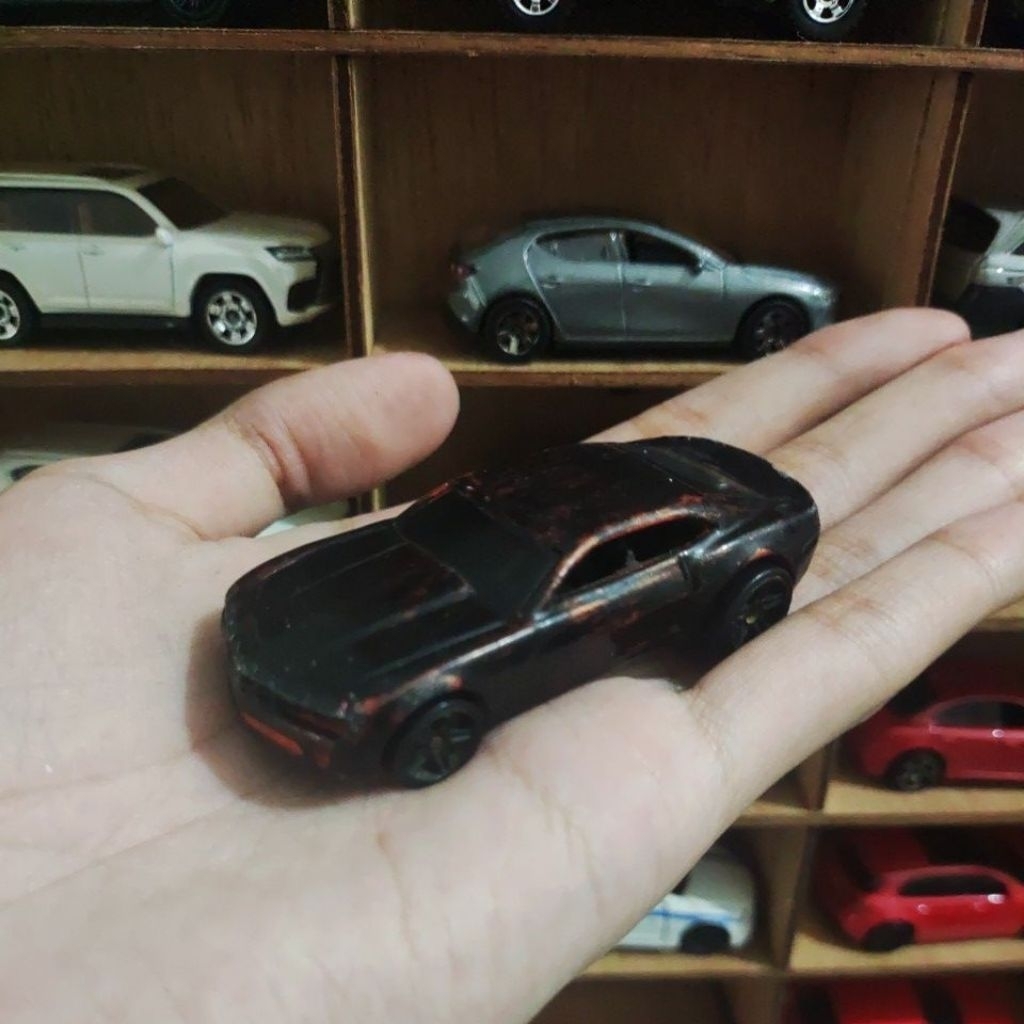 hotwheels chevy camaro concept hitam junk loose