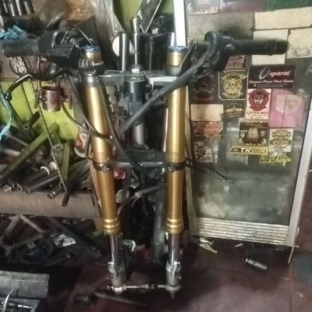 upsetdown usd cbr150r k45r original