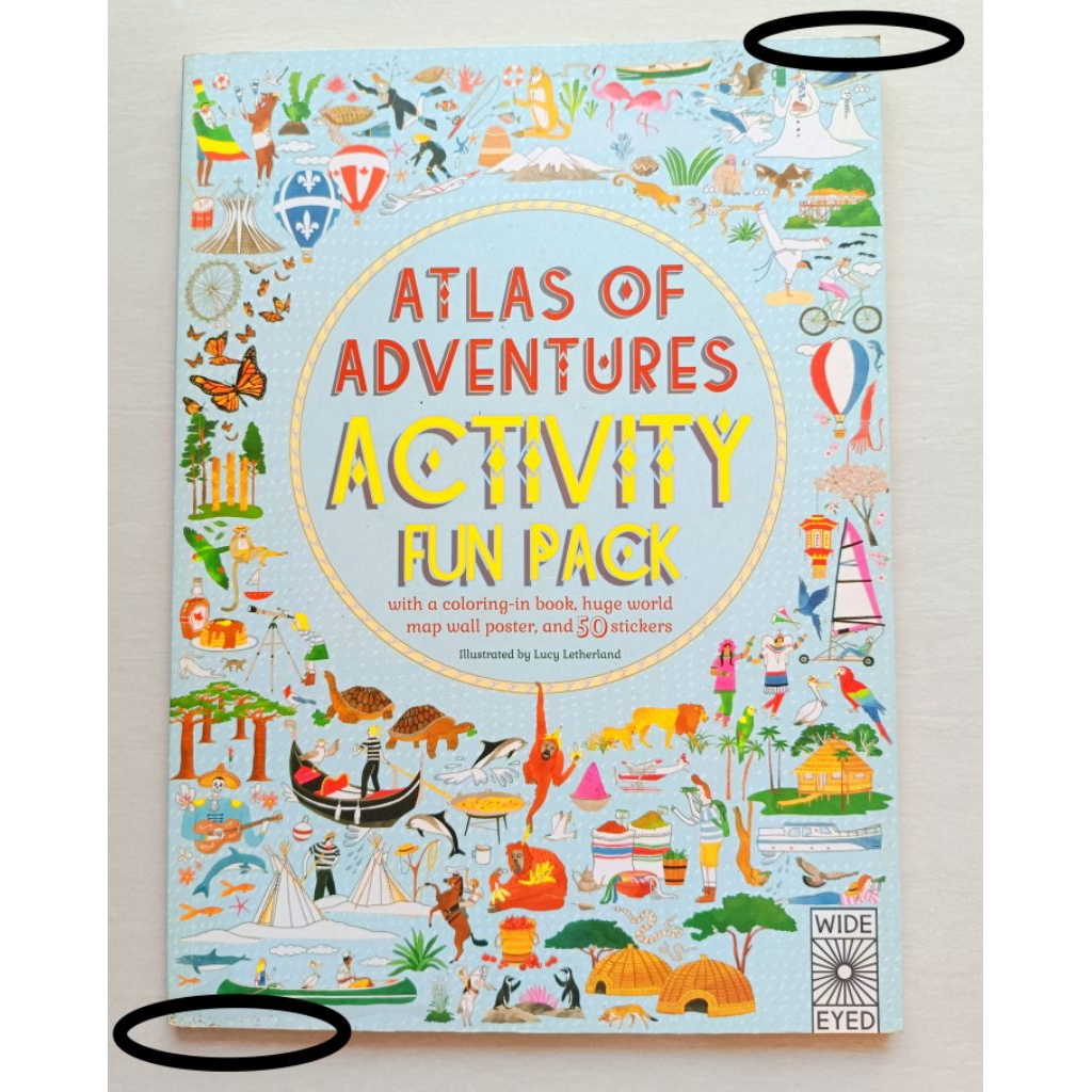 Wide Eyed - Atlas of Adventures Activity Pack (stickers, oversize pull-out world map poster) Alfabet