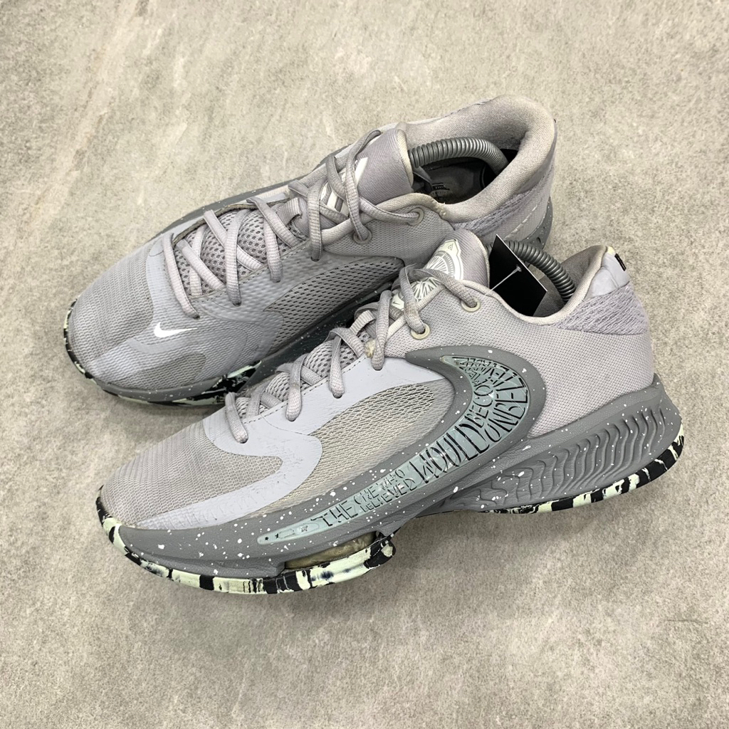 Nike Zoom Freak 4