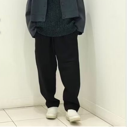 Celana Uniqlo Flannel Relaxed Wide-Fit Pants
