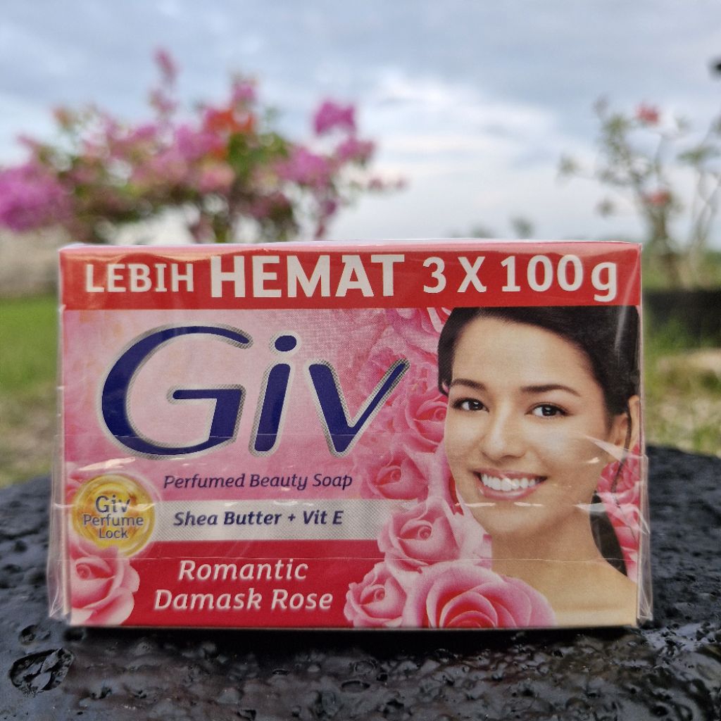 Giv White Sabun Mandi Batang Romantic Damask Rose Flower 3x100grGIV Romantic Damask Rose pink sabun 