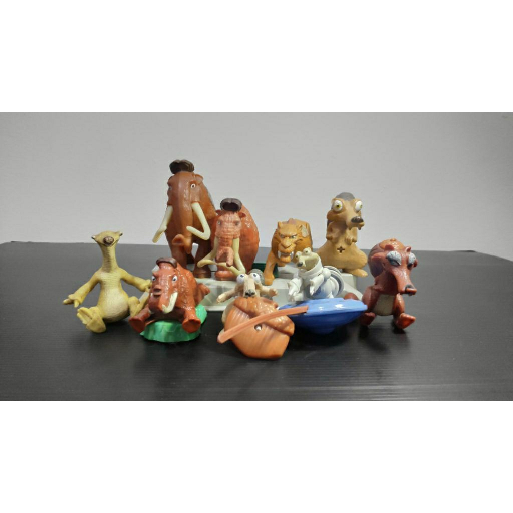 Set Mainan Ice Age Murah