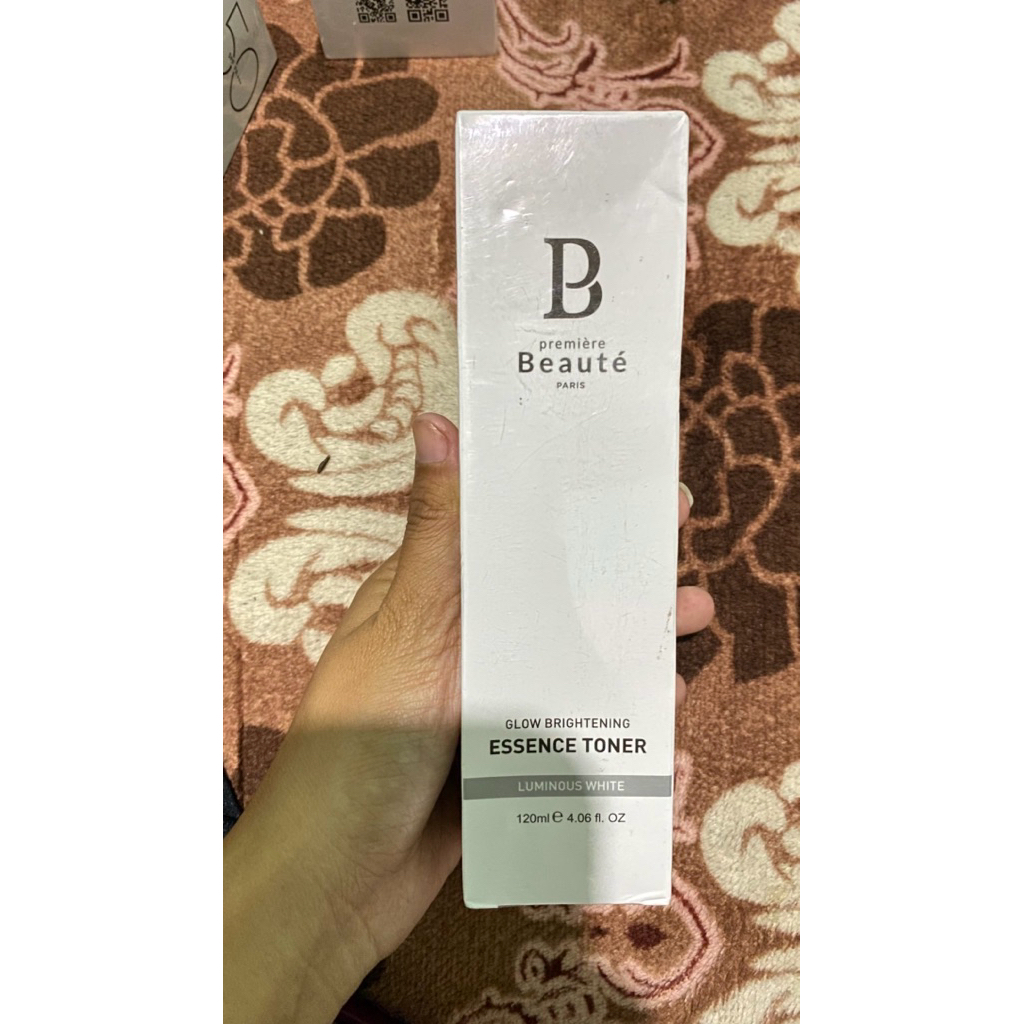(NEW) Premiere Beaute Glow Brightening Essence Toner