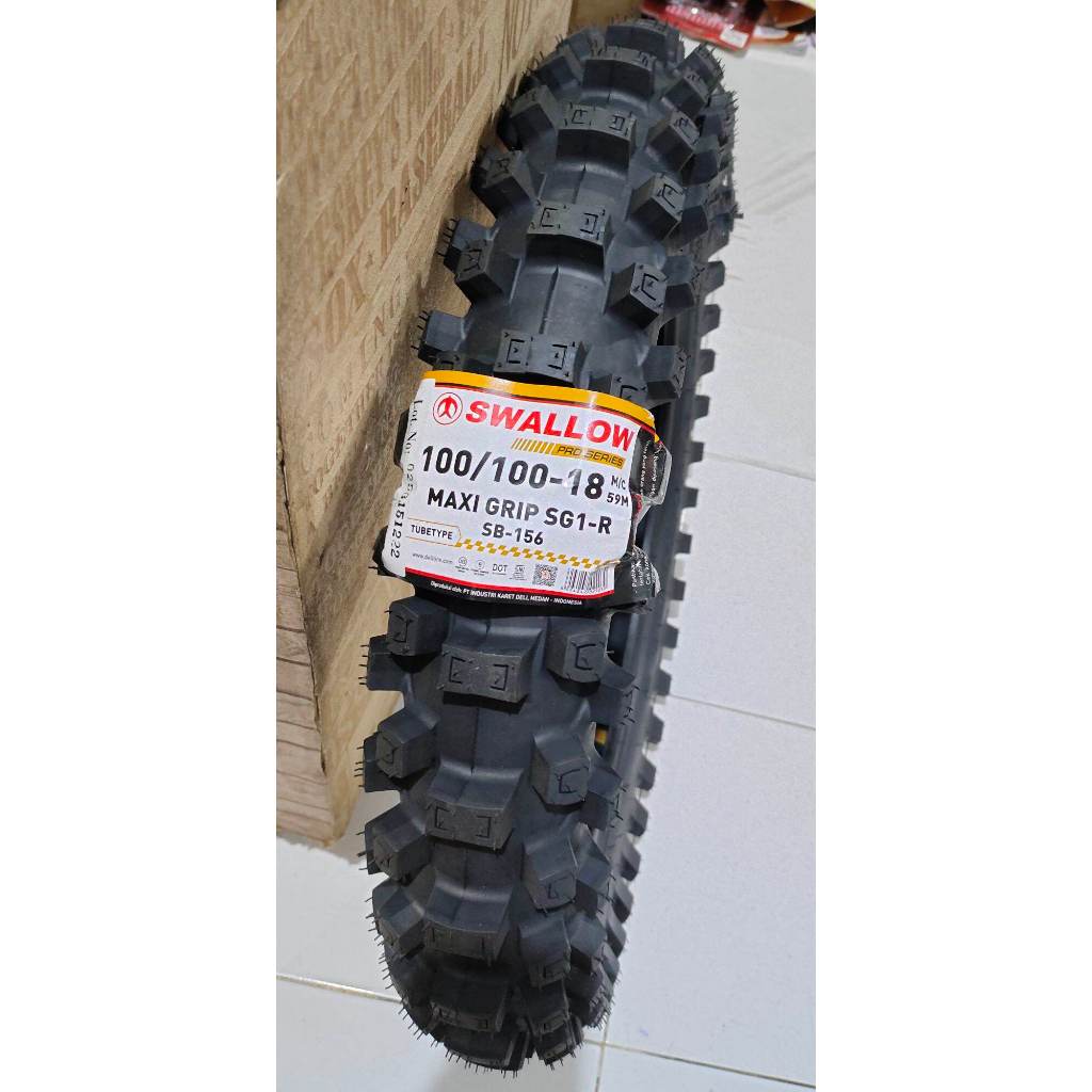 Swallow Ban Luar Motor Trail 18-100/100 Maxi Grip Original