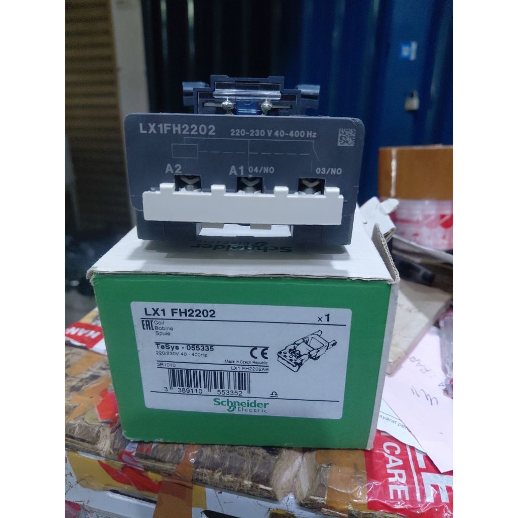 KOIL KONTAKTOR SCHNEIDER LC1F265 LC1F330 LX1FH2202 220V/COIL SCHNEIDER LX1FH2202 220V ORIGINAL