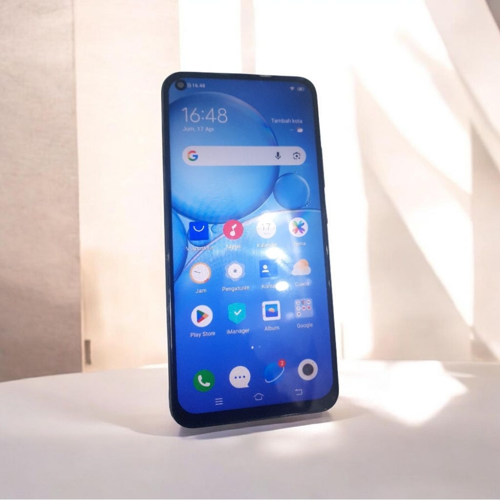 vivo y30 4/128 (Minus) ada di gambar Ke 3