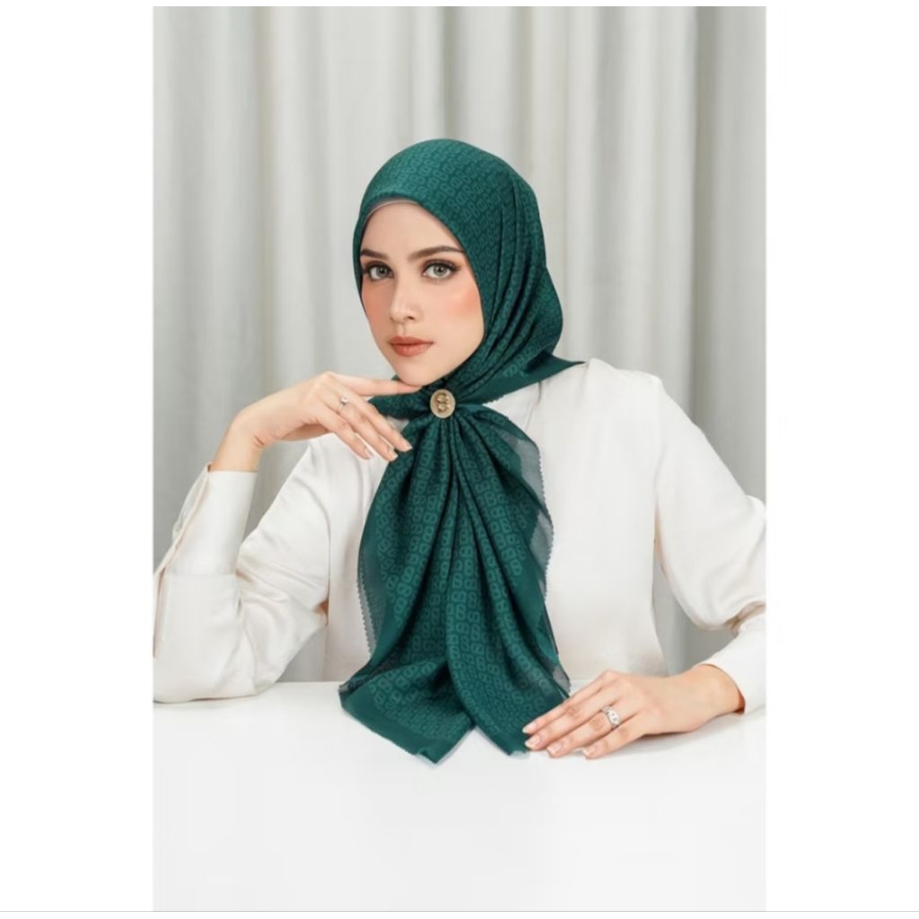 BUTTONSCARVES - Tapis Square - Evergreen(NEW)