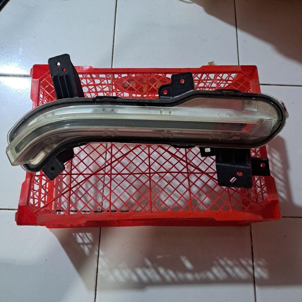 Lampu DLR Bumper Depan Wuling CONFERO TIPE S FACELIFT 100% ORIGINAL