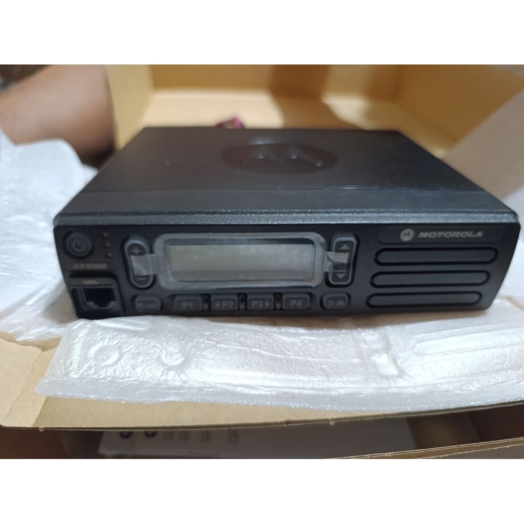 Radio rig mobil morola