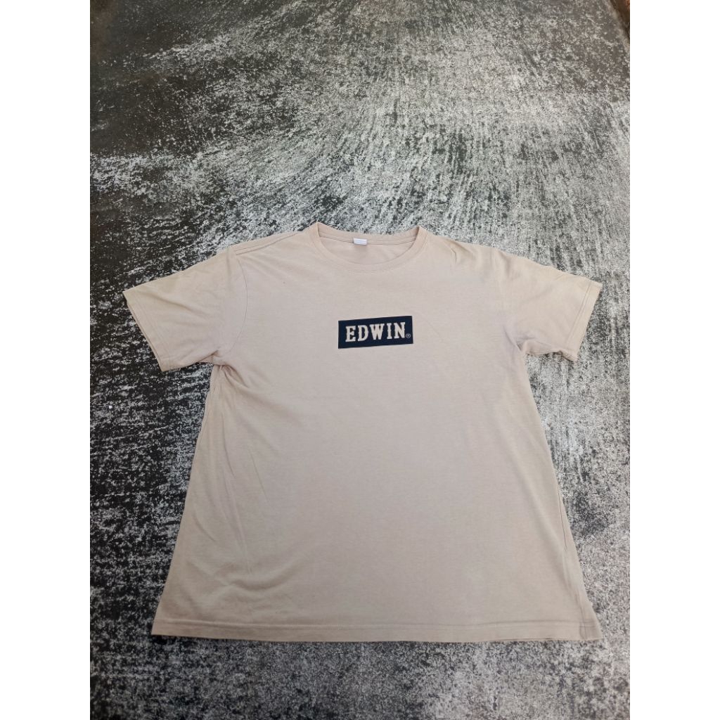 Kaos Edwin