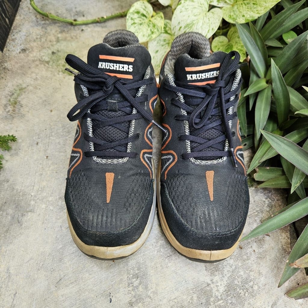 sepatu safety second krusher size 41(26cm)