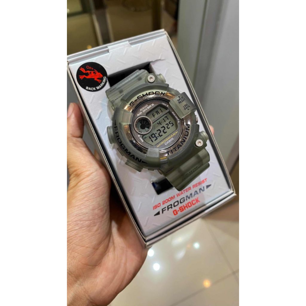 GSHOCK FROGMAN DW 8200 SMOKE GREY
