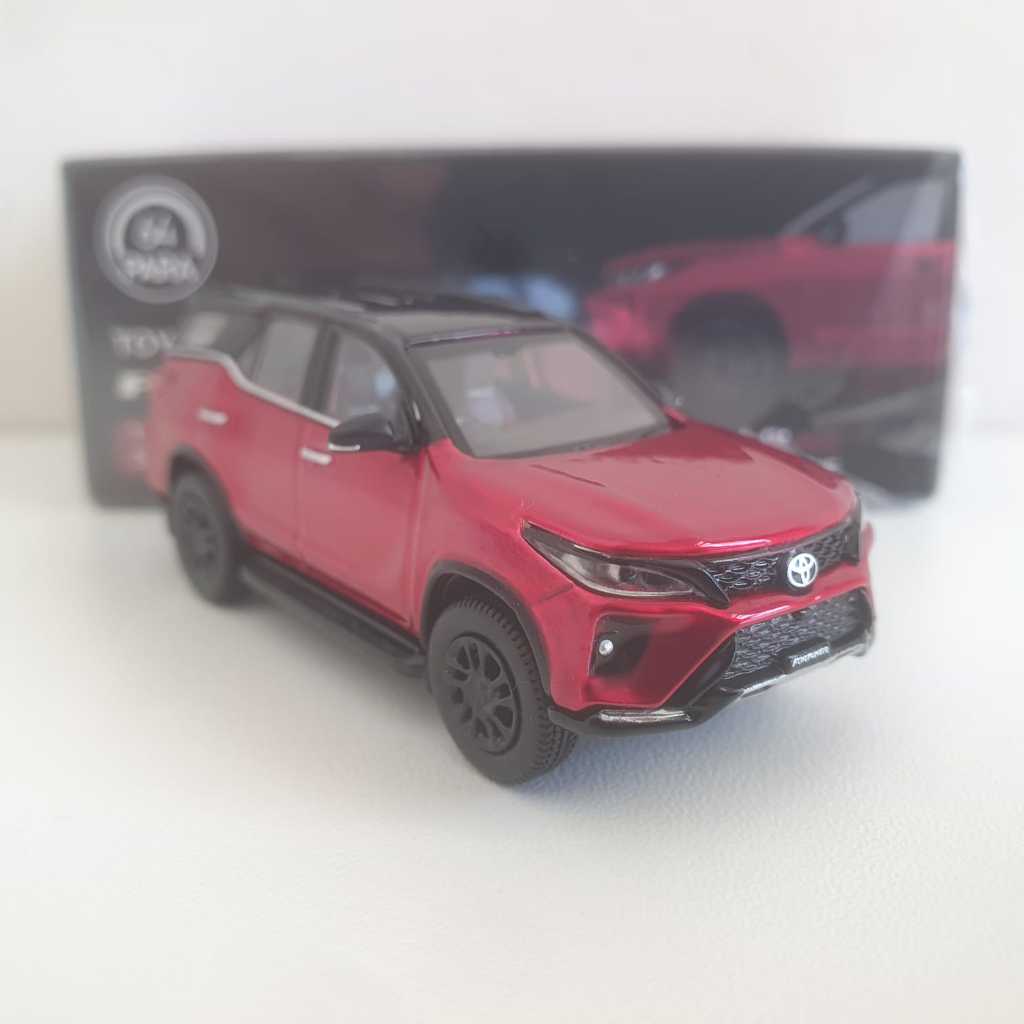 Para64 2023 Toyota Fortuner 1/64 (Emotional Red, Black, Merah, Hitam, RHD, Cumi Darat, Paragon Model