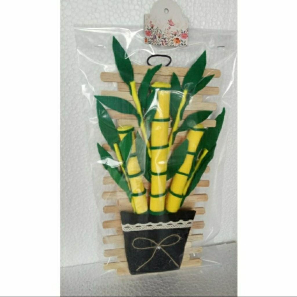hiasan dinding motif bambu