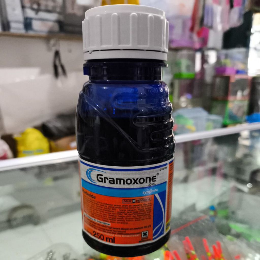 Gramoxone racun rumput 250ml