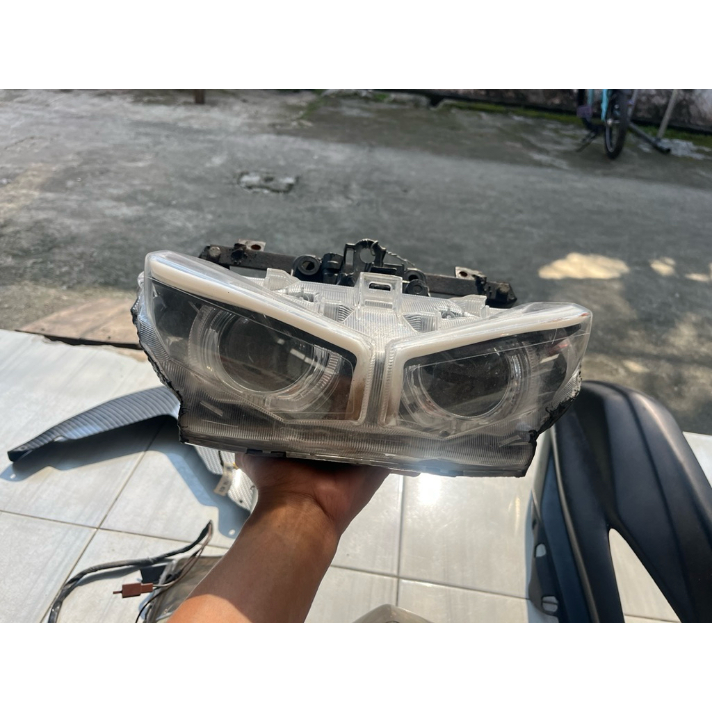 lampu depan nmax custom