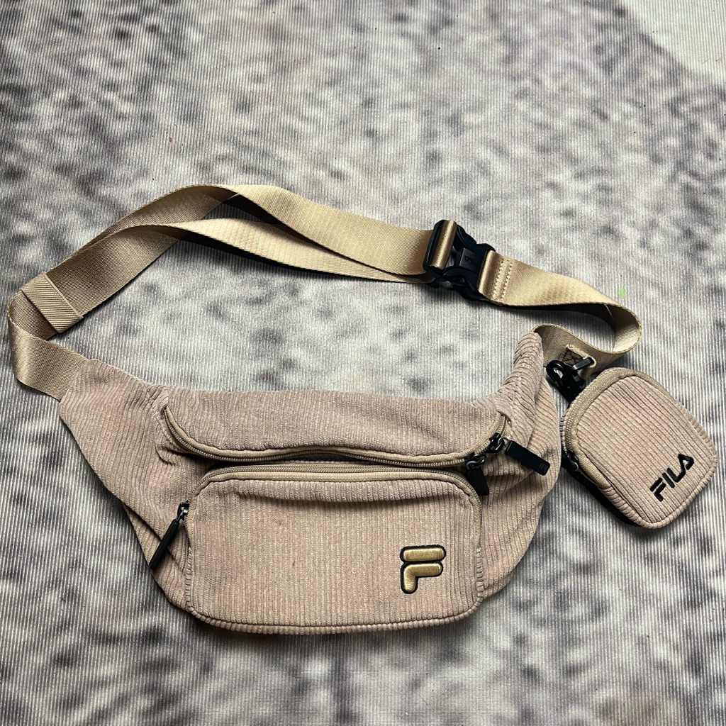 Tas selempang FILA