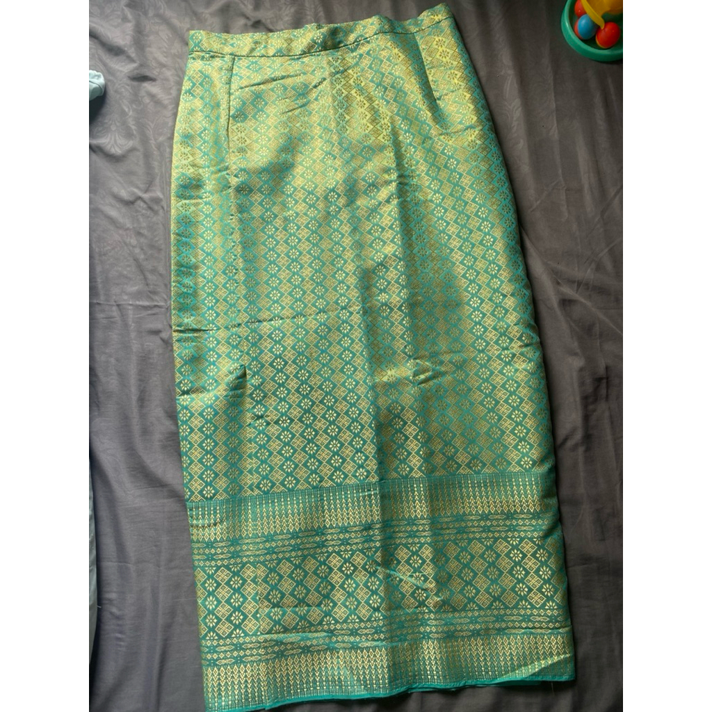 preloved rok songket