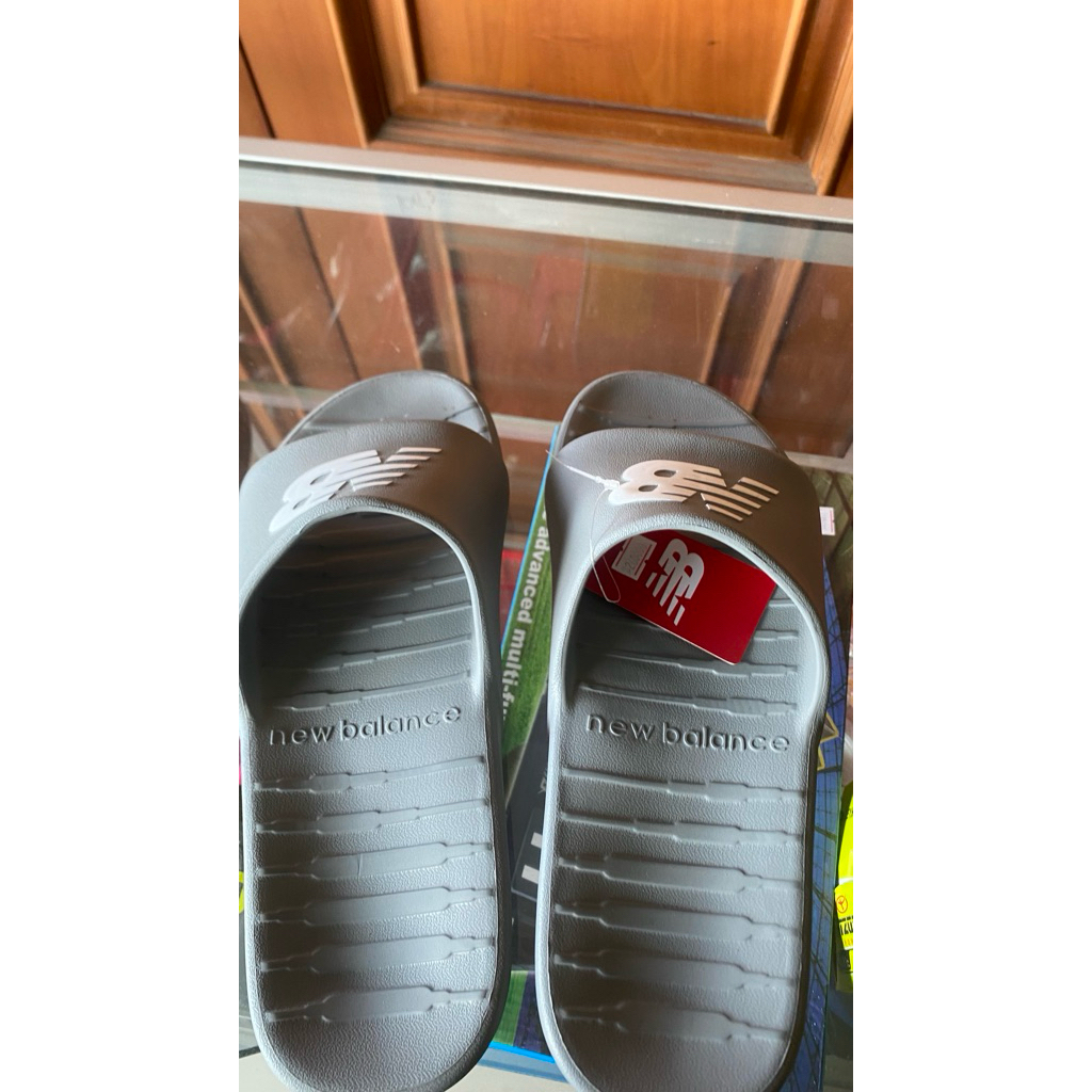 Sandal selop pria | Sandal pria New Balance | Sandal New Balance Original | sandal sport station | s