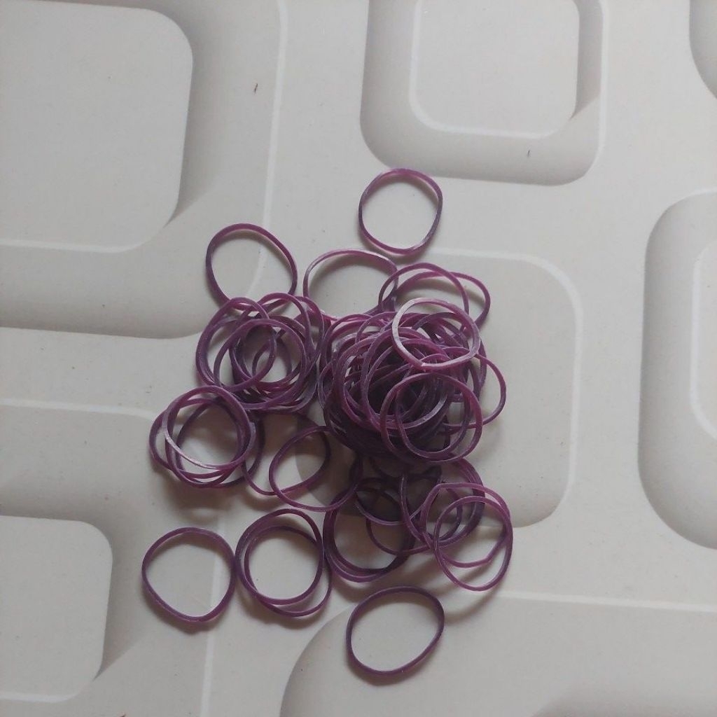 Karet Gelang Pentil Kecil Bijian Warna Ungu