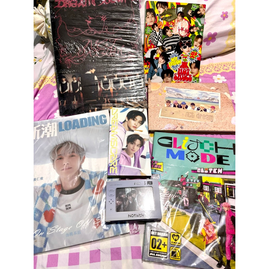 album only & photocard dreamscape, glithmode, magazine renjun, jewel, we young, hot sauce, universe,