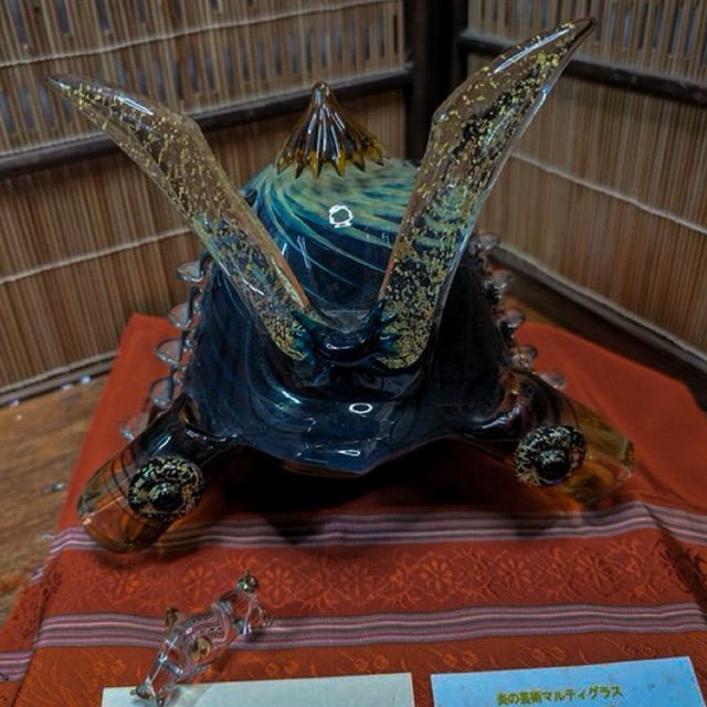 Rare Limited Item Glass Kabuto Samurai CROM Japan 2015 Gizan Kazari Display Koleksi