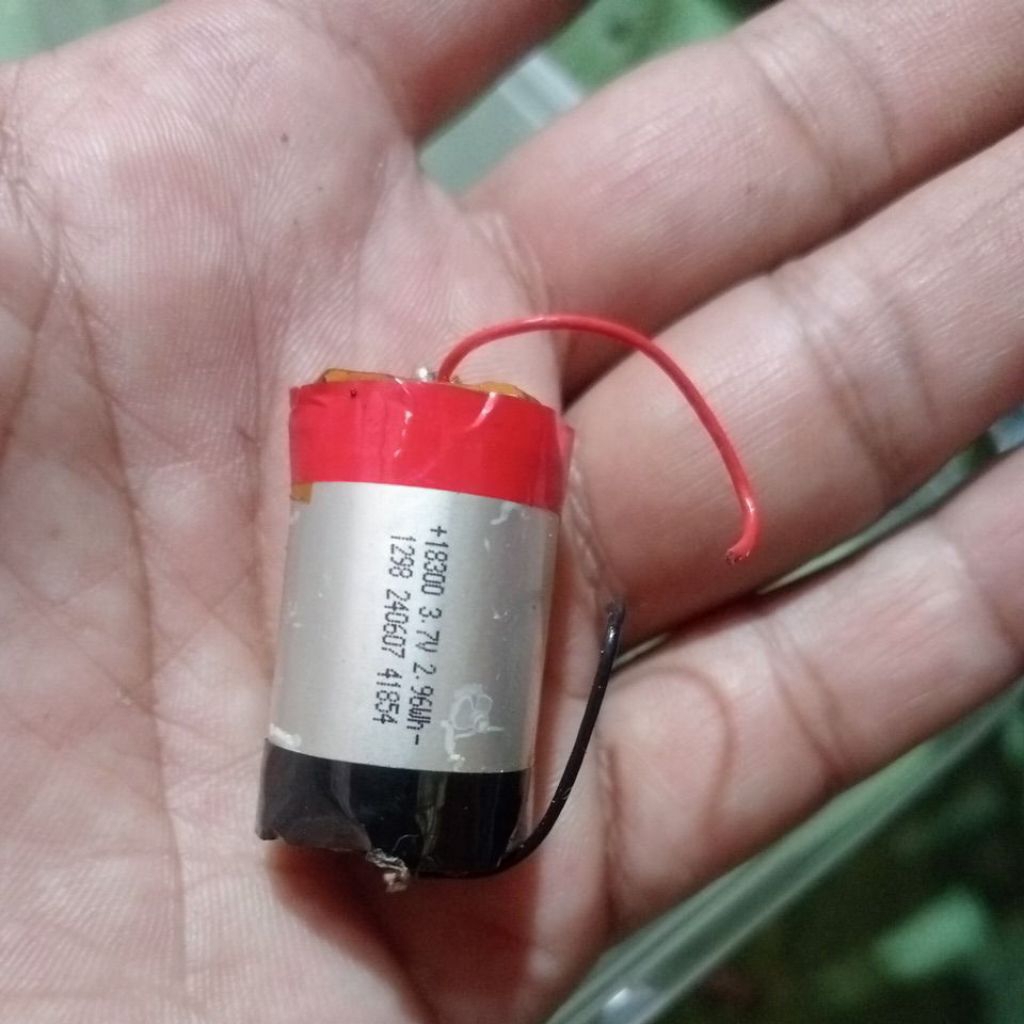 BATERAI POLYMER 18300